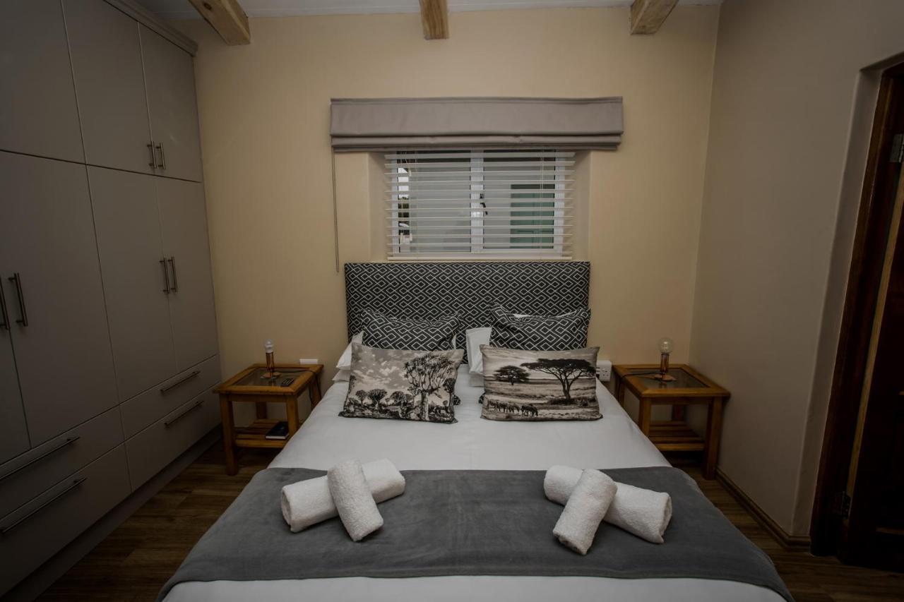 Appartement Melk Houte Bosch Manor House à Swellendam Extérieur photo
